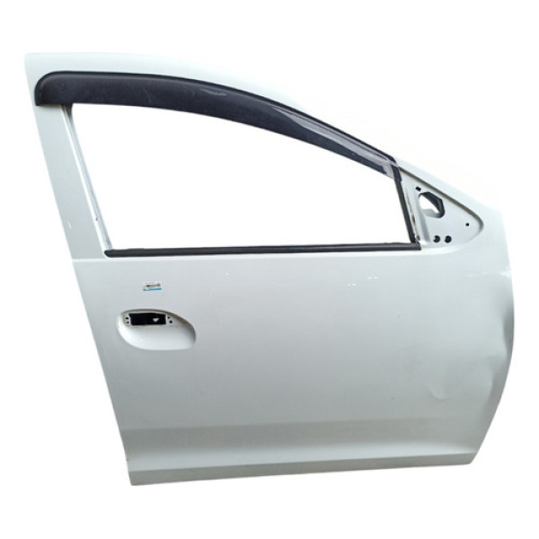 Porta Dianteira Direita Sandero 2015 A 2019 Com Avaria  Dianteira Direito Branco
