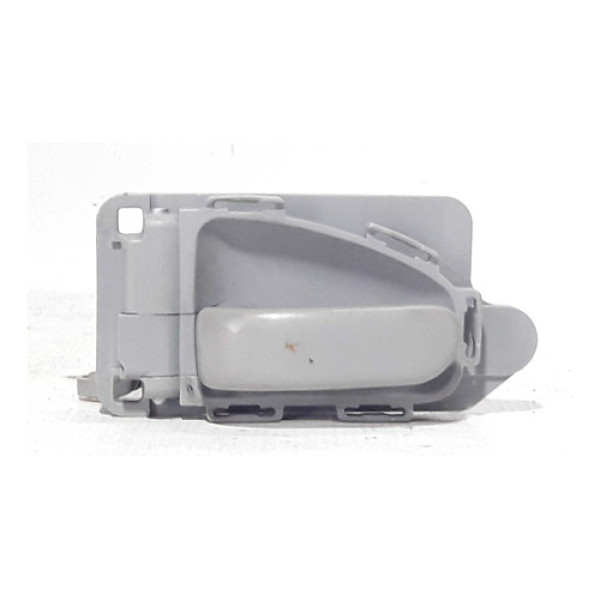 Maçaneta Int Dianteira Esquerda Xsara Picasso 2/12 25688 Cinza Dianteira