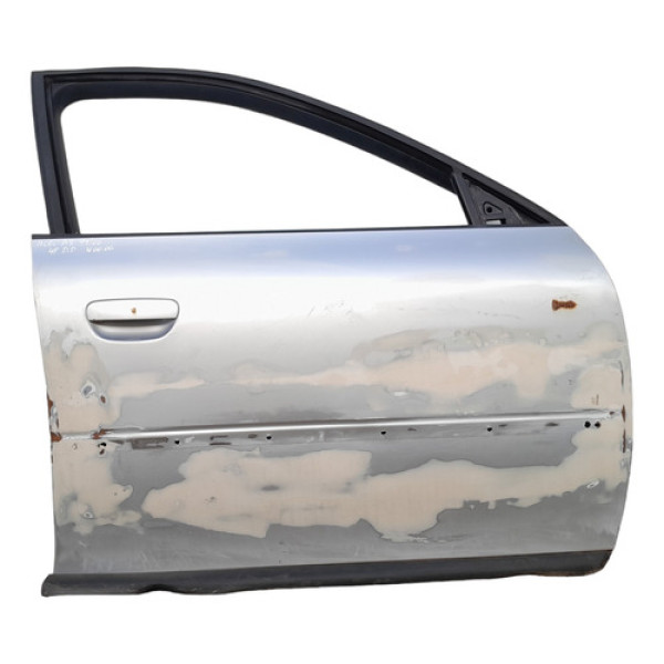 Porta Dianteira Direita Audi A3 1999 A 2006 C/detalhe Prata Direito Dianteira