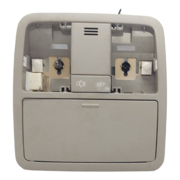 Luz Interna Teto Cortesia Corolla 15 A 19 8126002480ad