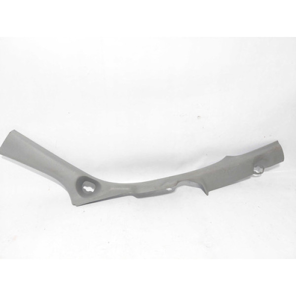 Soleira Porta Traseira Esquerda Renault Clio 2003 Á 2005 