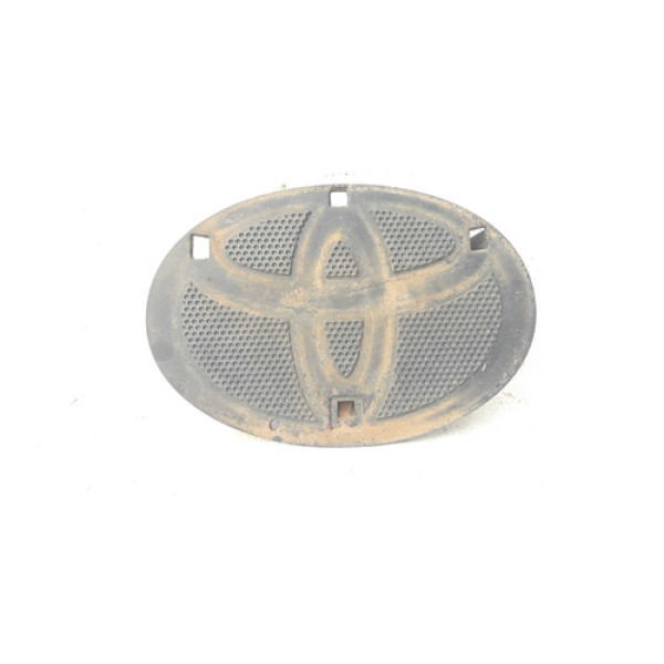 Suporte Emblema Dianteiro Toyota Corolla 03 A 08 Original Preto