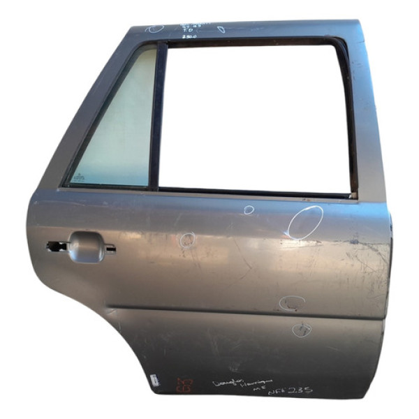 Porta Traseira Direita Volkswagen Gol Parati G2 G3 Detalhe Traseira Direita Cinza