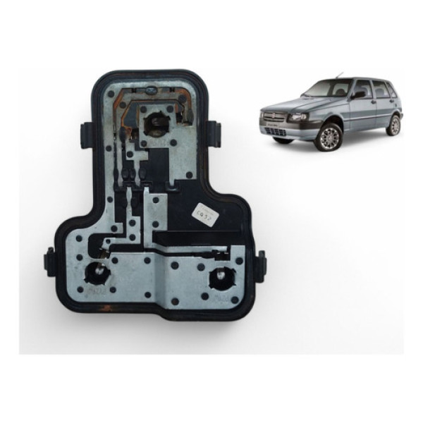 Circuito Soquete Lanterna Traseiro Direita Uno 2002 A 2011 Direito/passageiro Vermelho