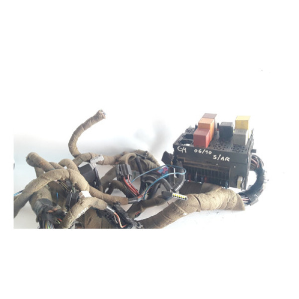 Caixa Fusiveis Chicote Motor Gol G4 1.0  Sem Ar Condicionado