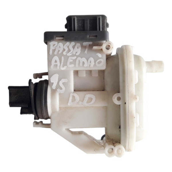 Trava Vácuo Porta Dianteira Esquerda Passat Alemão 95 Origin