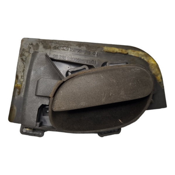 Maçaneta Interna Lado Direito Peugeot 206 2 Portas  Cinza Dianteira