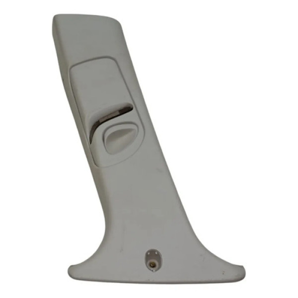 Moldura Coluna Central Corsa Montana Esq 2003 2004 A 2010