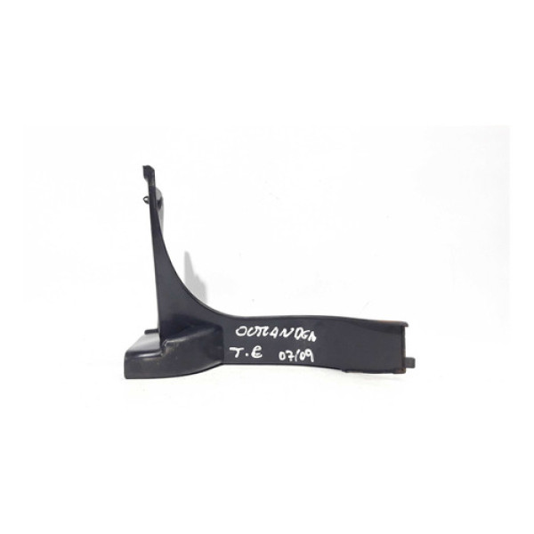 Defletor Esquerdo Parachoque Traseiro Outlander 7/9 6415a015