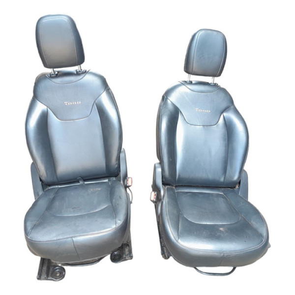 Par Banco Dianteiro Fiat Toro 2016 A 2021 De Couro Preto Preto