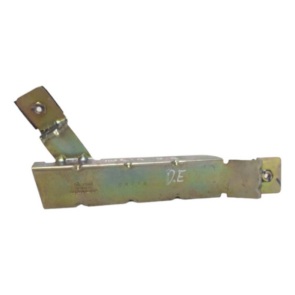 Guia Porta Dianteira Esquerda Idea 4 A 10 51782574 Prata