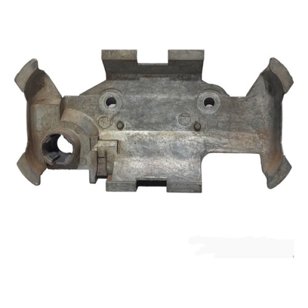 Suporte Base Maçaneta Dianteira Direita Corsa 96 A 16  Cinza Dianteira