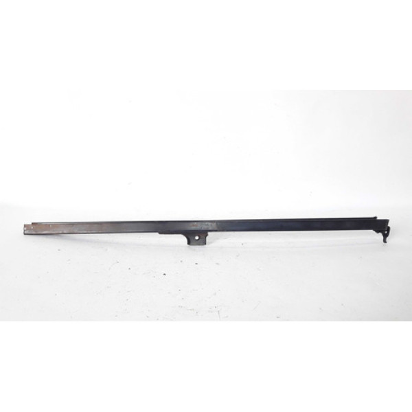 Guia Vidro Traseiro Esquerdo Civic 7 8 9 10 11 