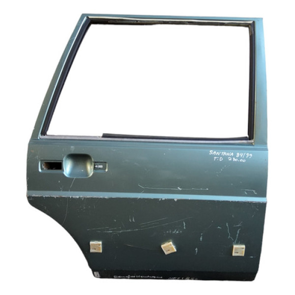 Porta Traseira Direita Santana 1984 A 1999 Com Pequeno Detal Traseira Direito