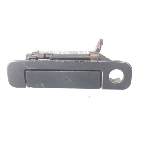 Macaneta Externa Diant Esquerda Audi A4 96/00 4a0837205 Preto
