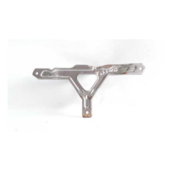 Fixador Forro Porta Traseira Esquerda Onix 12/15 Prata