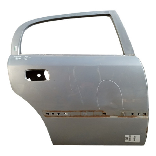 Porta Traseira Direita Chevrolet Astra 1999 A 2011 Detalhe Traseira Direito Prata