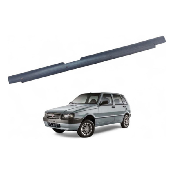 Soleira Porta Dianteira Direita Uno Mille 4 Portas 2004 A 11 Preto