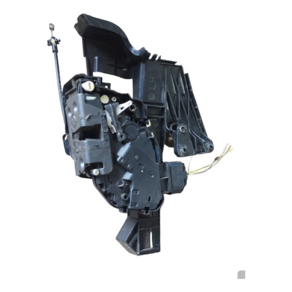 Fechadura Traseira Esquerda Focus 10/13 2400150.03 23538