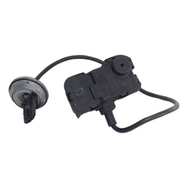 Trava Portinhola Combustível Jetta 11 A 15 5c6810773 Preto 2015