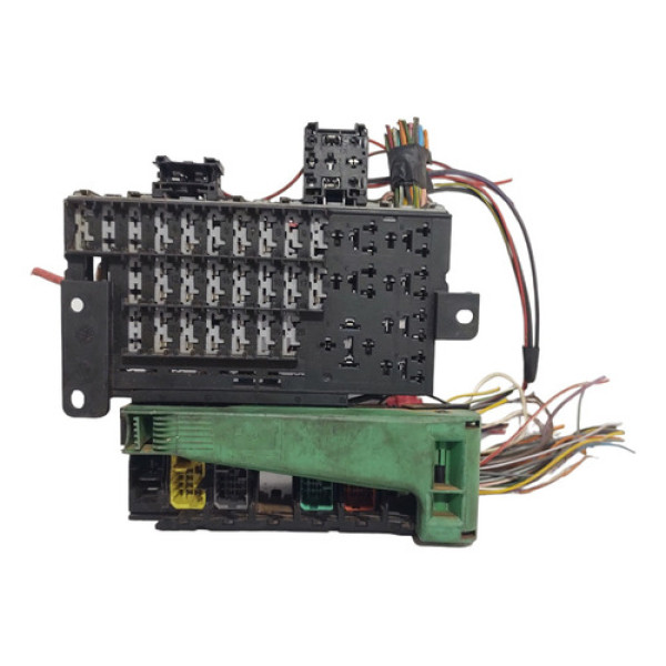 Caixa Fusiveis Strada 1.5 Fiasa C Ar 96 A 00