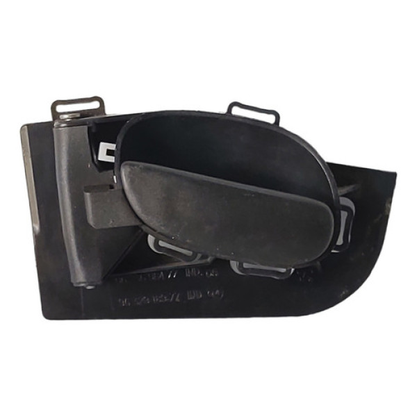 Maçaneta Interno Dianteiro Esquerdo Peugeot 206 2p  Preto Dianteira