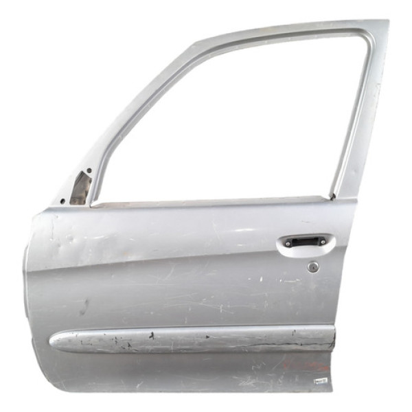 Porta Dianteira Esquerda Xsara Picasso Com Detalhes  - Dianteira - Esquerdo - Prata