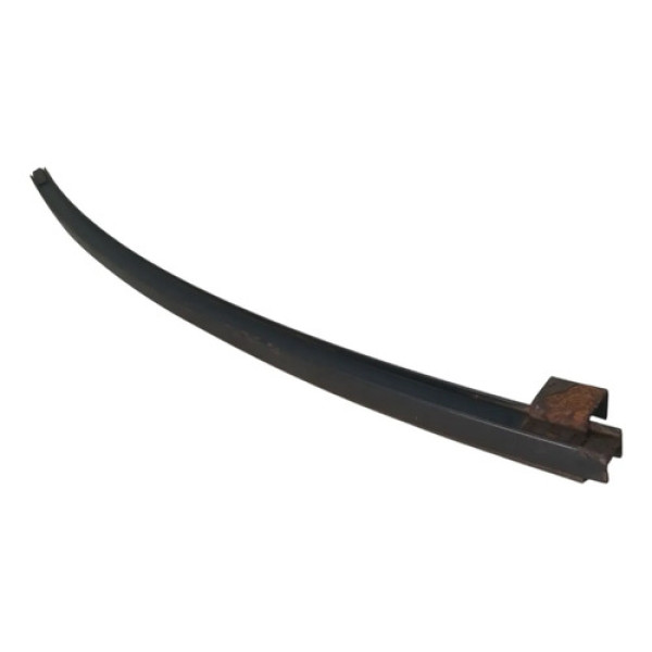 Guia Vidro Tras Santana Esq 2000 2001 2002 2003 2004 A 2006 Preto