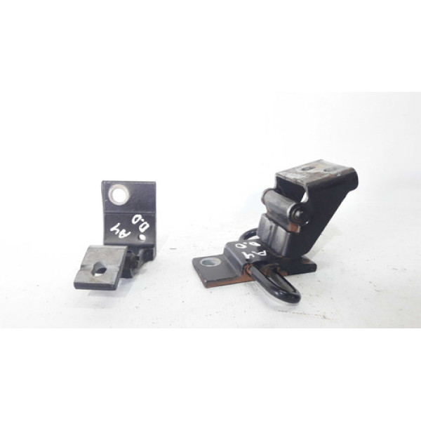 Dobradiça Porta Dianteira Direita Audi A4 97/0 8d0831412