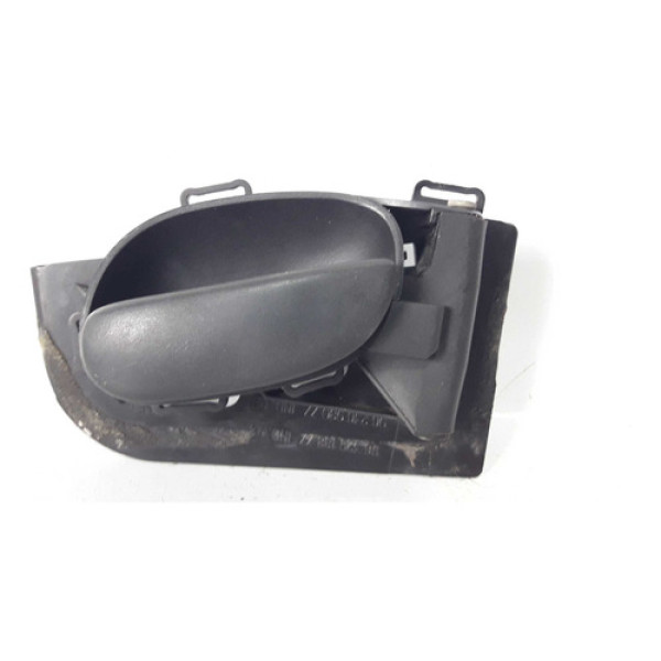 Maçaneta Int Tráseira Direita Peugeot 206 4/10 9632918877  Preto Traseira