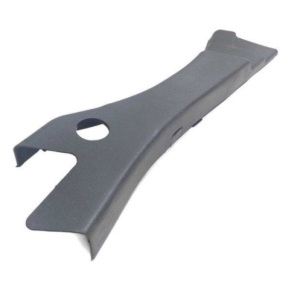 Acabamento Coluna Banco Lado Direito Sandero 8200530249