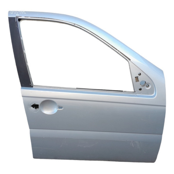 Porta Dianteira Direita Fiat Palio Siena 4 Portas 2009/2012 Prata Direito Dianteira