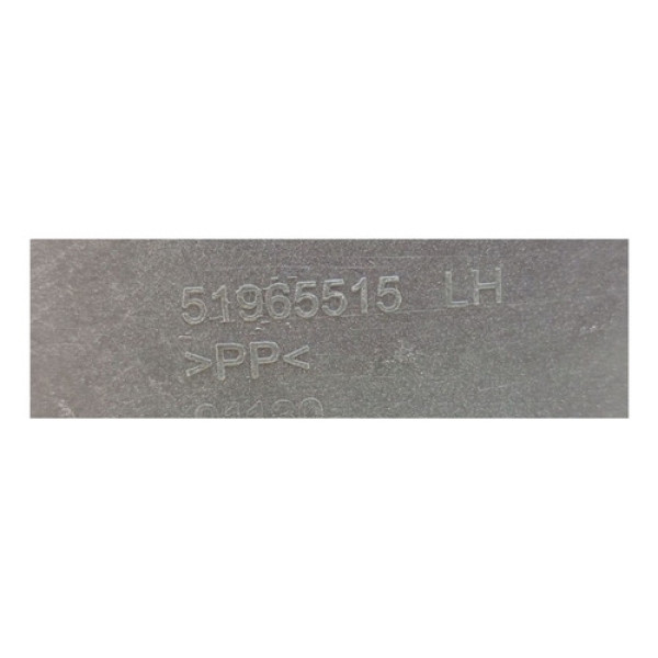 Parabarro Jeep Renegade Tras Esq 2015 2016 2017 2018 A 2021