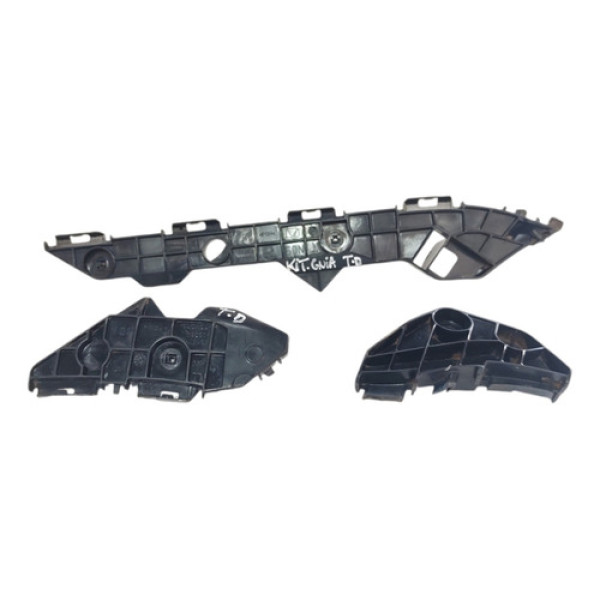 Guia Direito Parachoque Traseiro Corolla 09 A 14 5215502130