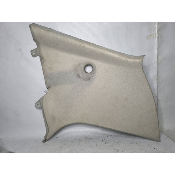 Acabamento Lateral Traseira Esquerda Palio Celebration 04/08 - Cinza Claro