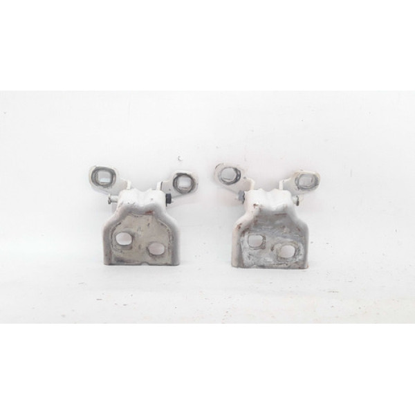 Dobradiça Dianteira Direita Duster Oroch 12 A 20 